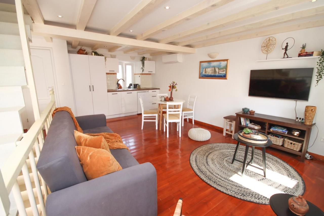 Bohemian Apartment City Center - 2 Bedroom ดูบรอฟนิก ภายนอก รูปภาพ